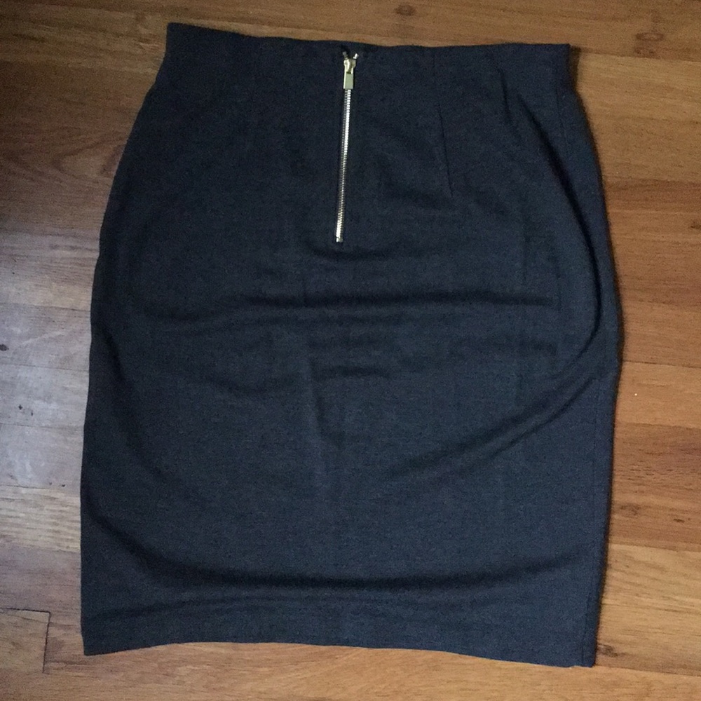 Grey pencil skirt with gold zipper size 8